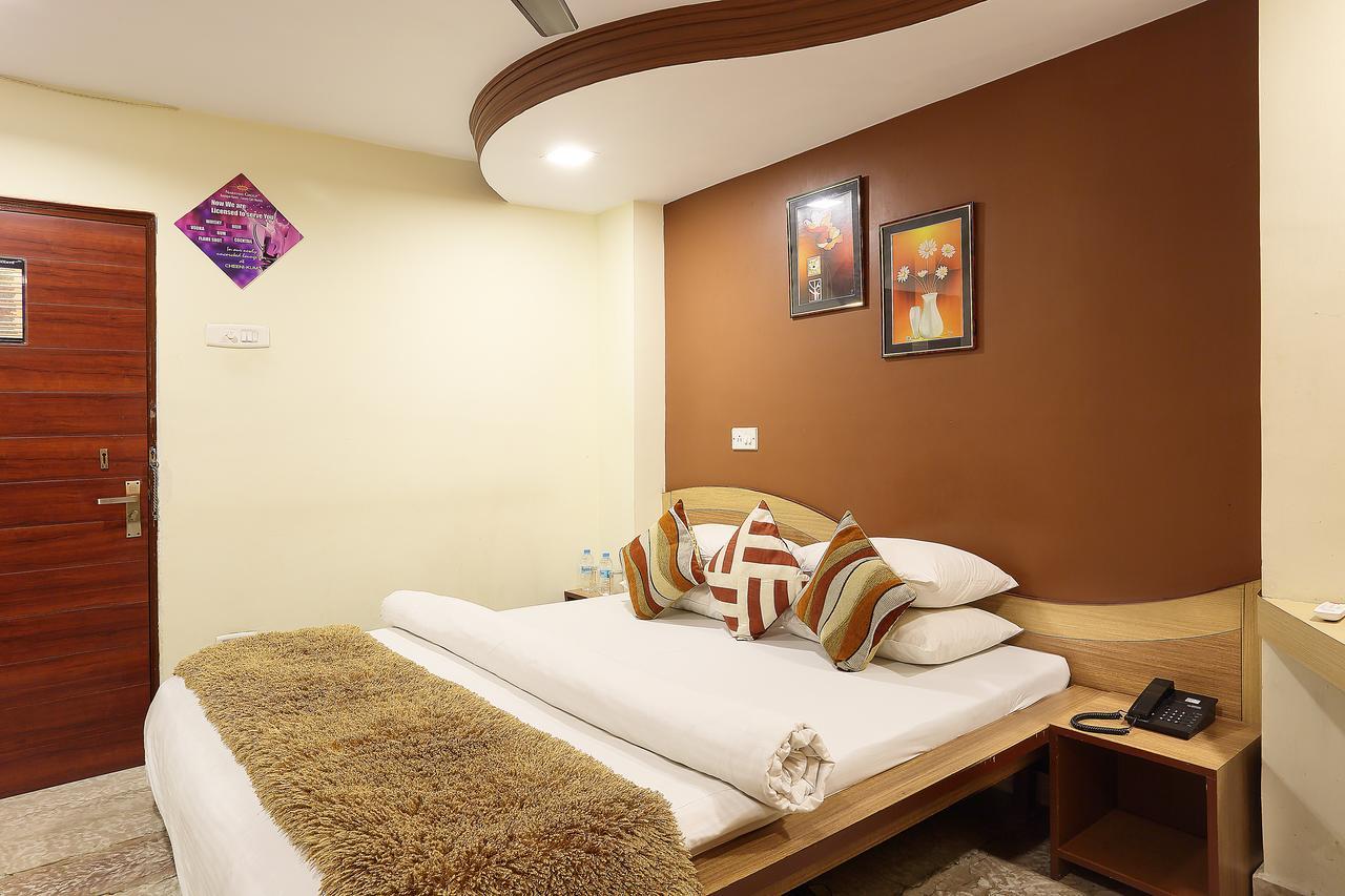 Hotel Narayani Enclave Kolkata Exterior photo