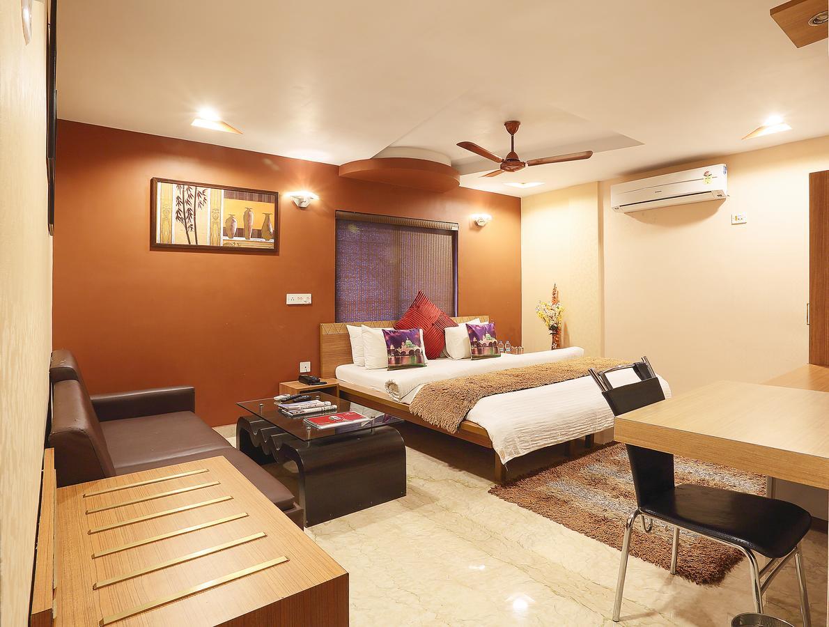 Hotel Narayani Enclave Kolkata Exterior photo