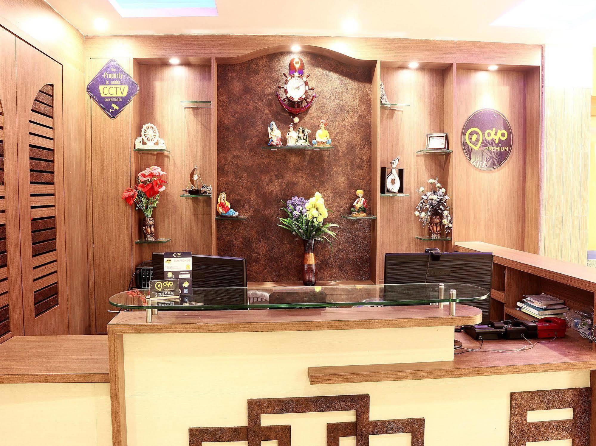 Hotel Narayani Enclave Kolkata Exterior photo